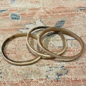 Set of 3 bracelets made out of horns